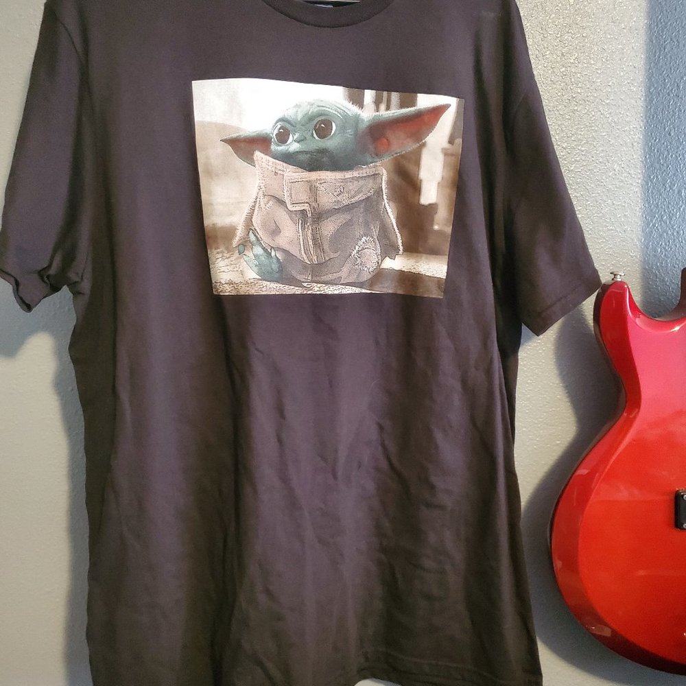 Star Wars Baby Yoda tee XL